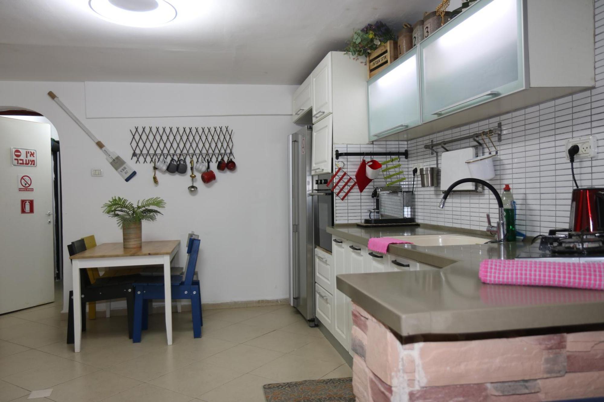 The Private House רשת הבית הפרטי *
